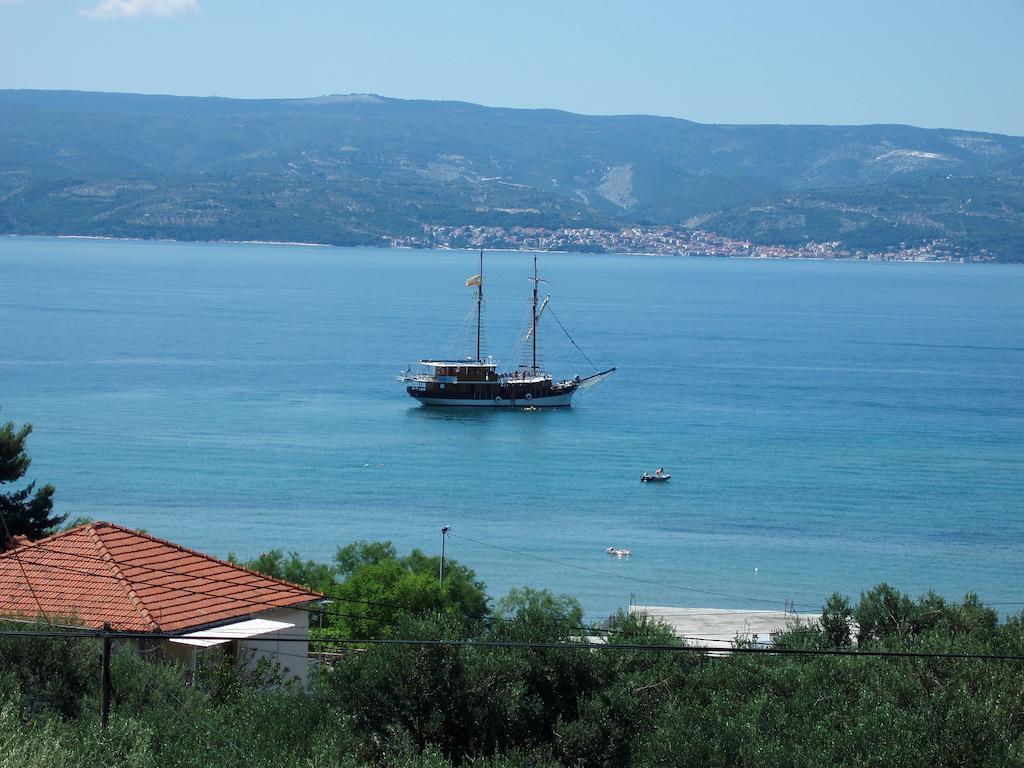 Apartments Petrada Omis Room photo